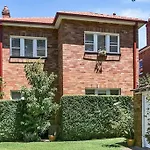Hunt1 - Great Family Unit, Spacious Green Garden